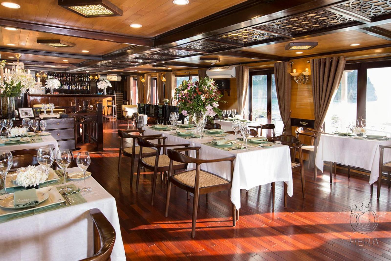 Hera Boutique Cruise Ha Long Bay Exterior foto