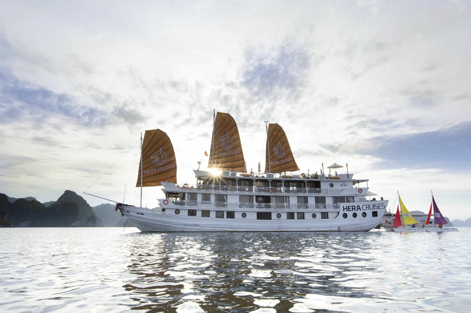 Hera Boutique Cruise Ha Long Bay Exterior foto